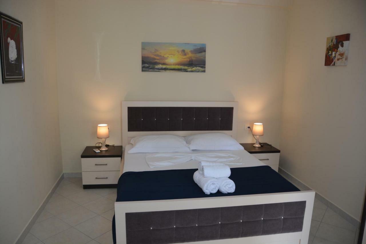 Cava Apartments Saranda Extérieur photo